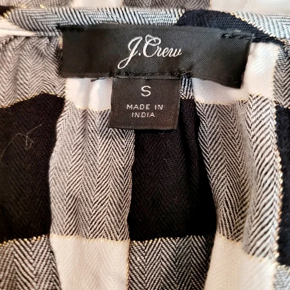 J Crew Womens Open Ruffle V Neck Button Up Blouse Black White Plaid Preppy - Picture 5 of 7